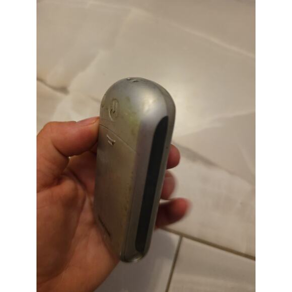 Motorola C139 Silver Black TracFone Prepaid Wireless Device - Picture 13 of 16